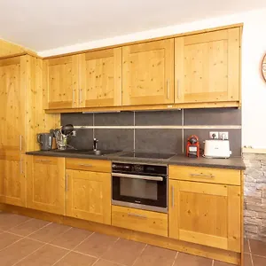 https://le-reclard-les-balcons-etoiles.hotels-rhonealpes.com